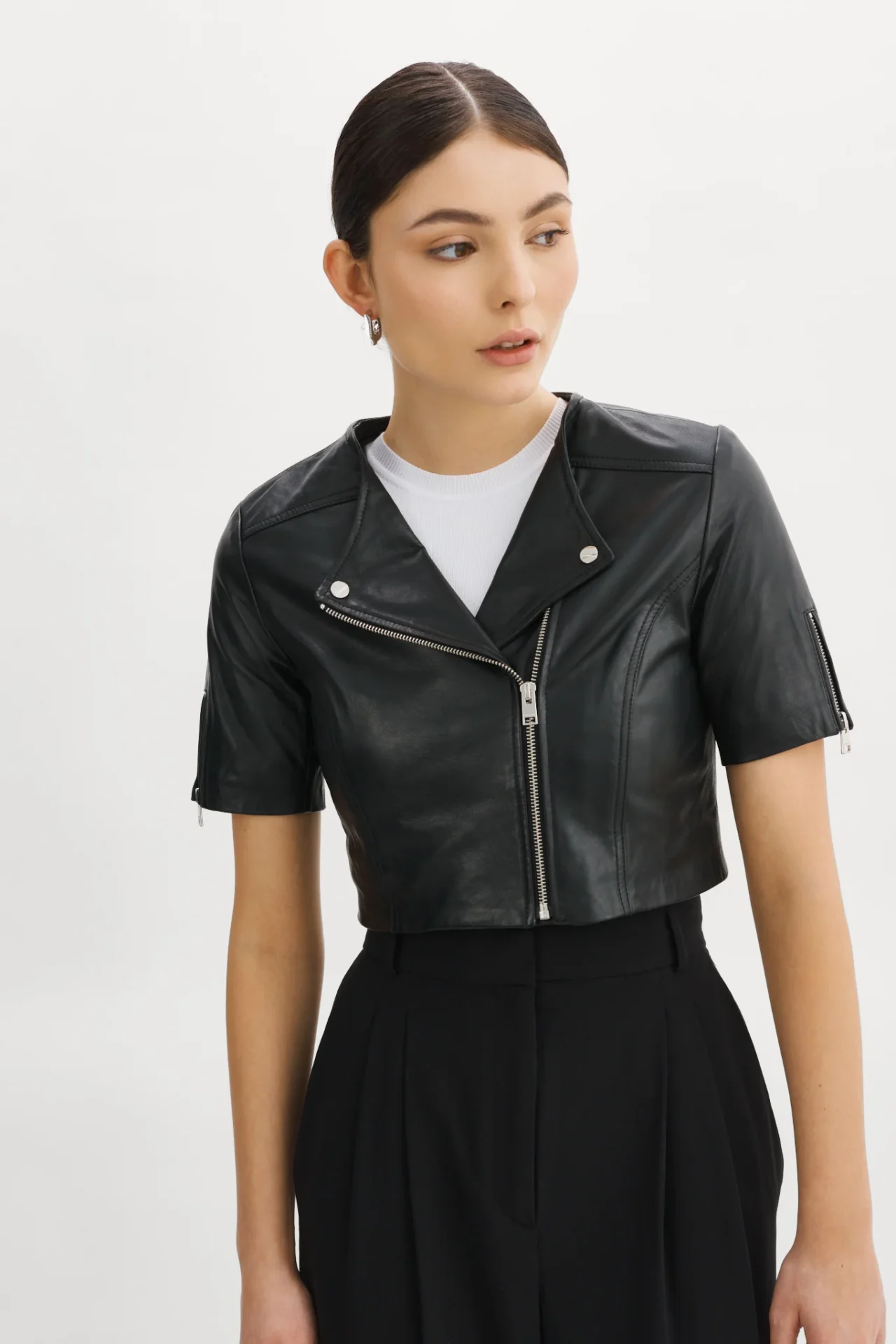 KIRSI | CROPPED BIKER JACKET