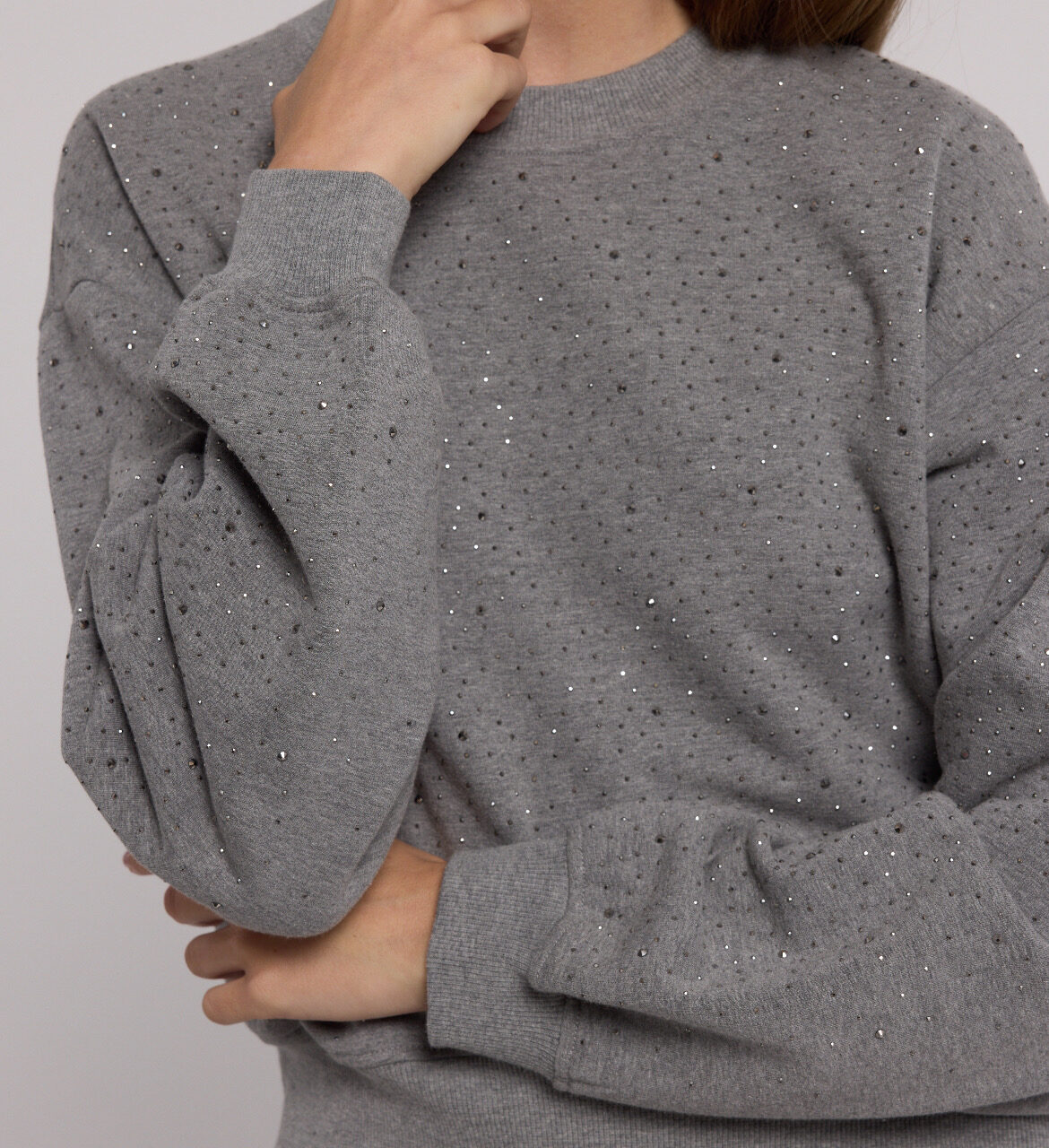 COLBY COMPACT CRYSTAL SWEATSHIRT